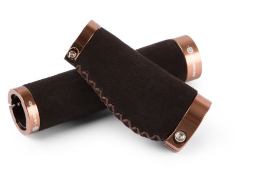 Chwyty kierownicy zamszowe KROSS SUMAC 137+100MM  ciemny brąz.png