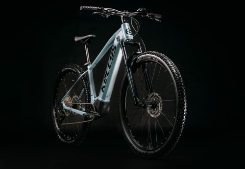 TAYEN R10 SKY BLUE 1.jpg