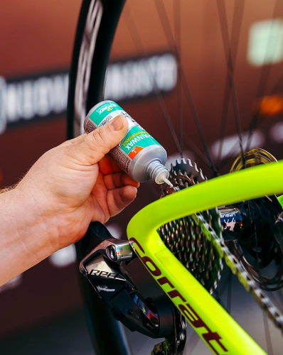 CHAINWAX_100ML_HIGH PERFORMANCE 2.png