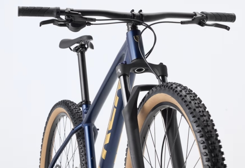 marlin5 mulsanne blue122.jpg