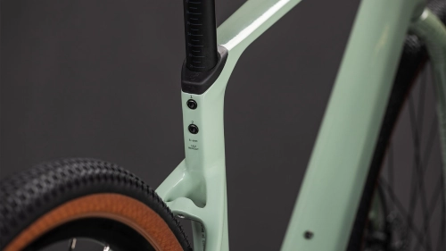 CUBE NUROAD C62 ONE 2026 aloegreen n black 3.jpg