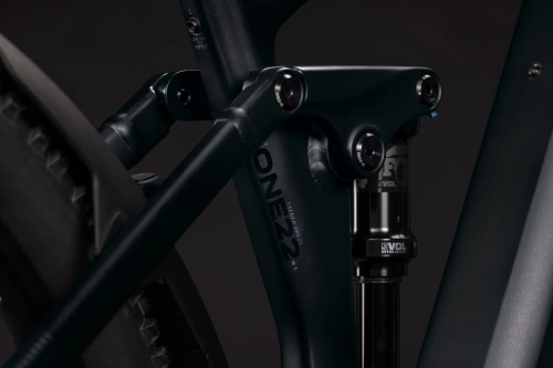 cube-stero-hybrid-one22-slx-silverdust-chrome-8.jpg