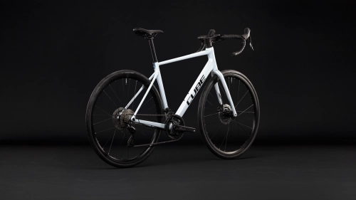 cube-attain-race-glacier-black-3.jpg