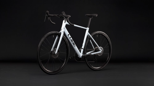 cube-attain-race-glacier-black-4.jpg